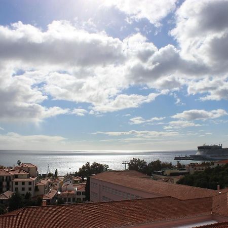 D Apartment - Your Home With Breathtaking Views Funchal  Exterior photo