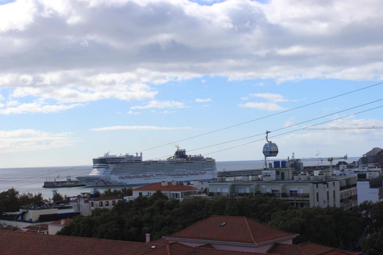 D Apartment - Your Home With Breathtaking Views Funchal  Exterior photo